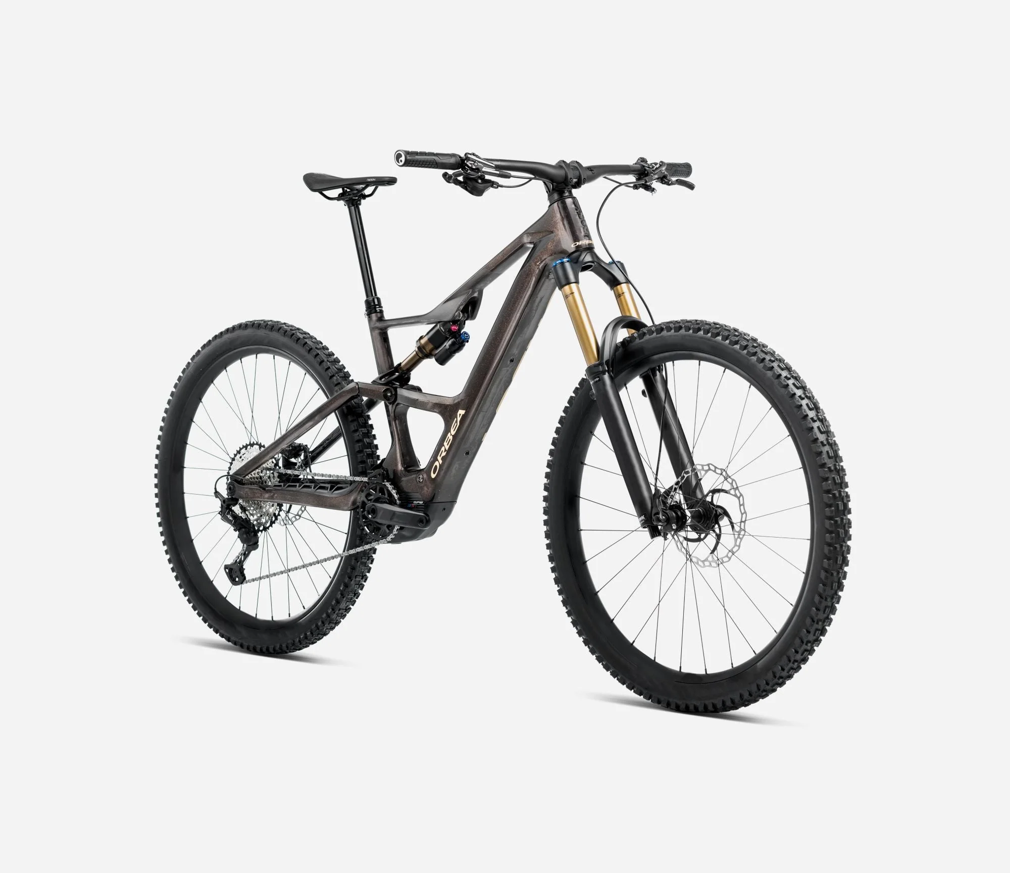 b44722d724d5e6accd8d09d48488909779dd27ec_S338TTCC_SX_FRONT_RISE_LT_M10_over Orbea RISE SL M20 630W (2025) | Leichtes 29-Zoll-E-Mountainbike | Cosmic Carbon View – Goldener Sand – Bild 1